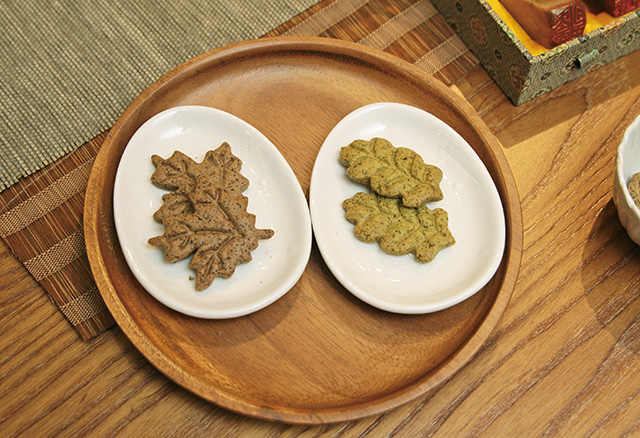 蔡子晴所研發的「茶餅乾」。