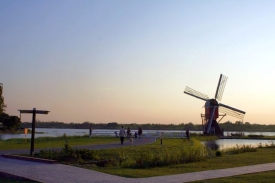荷蘭村生態園區  盡攬北歐浪漫景緻