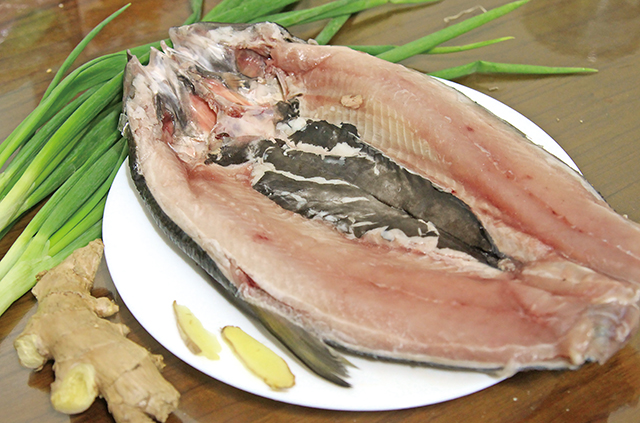 綠旺酵素虱目魚全程經過生產履歷嚴格管制，讓消費者吃到最安心的產品。