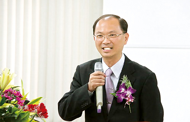 曾任大樹區區長多年的漢宇國際董事長黃傳殷，是台灣荔枝成功外銷澳洲的推手。黃傳殷提供