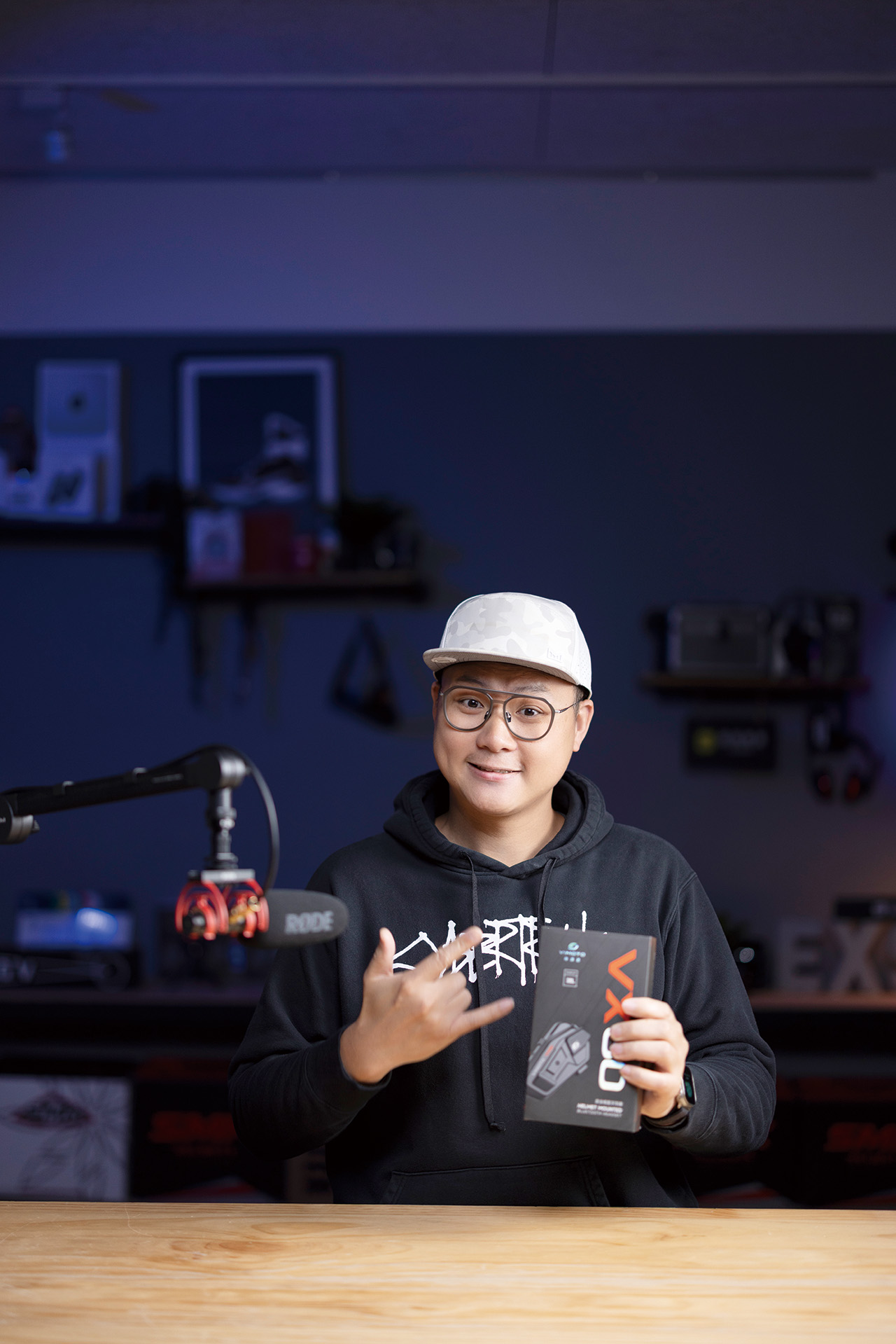 儘管說自己是I人，高翊升在鏡頭前卻是唱作俱佳，他表示自己也是不斷精進。 極限專賣提供