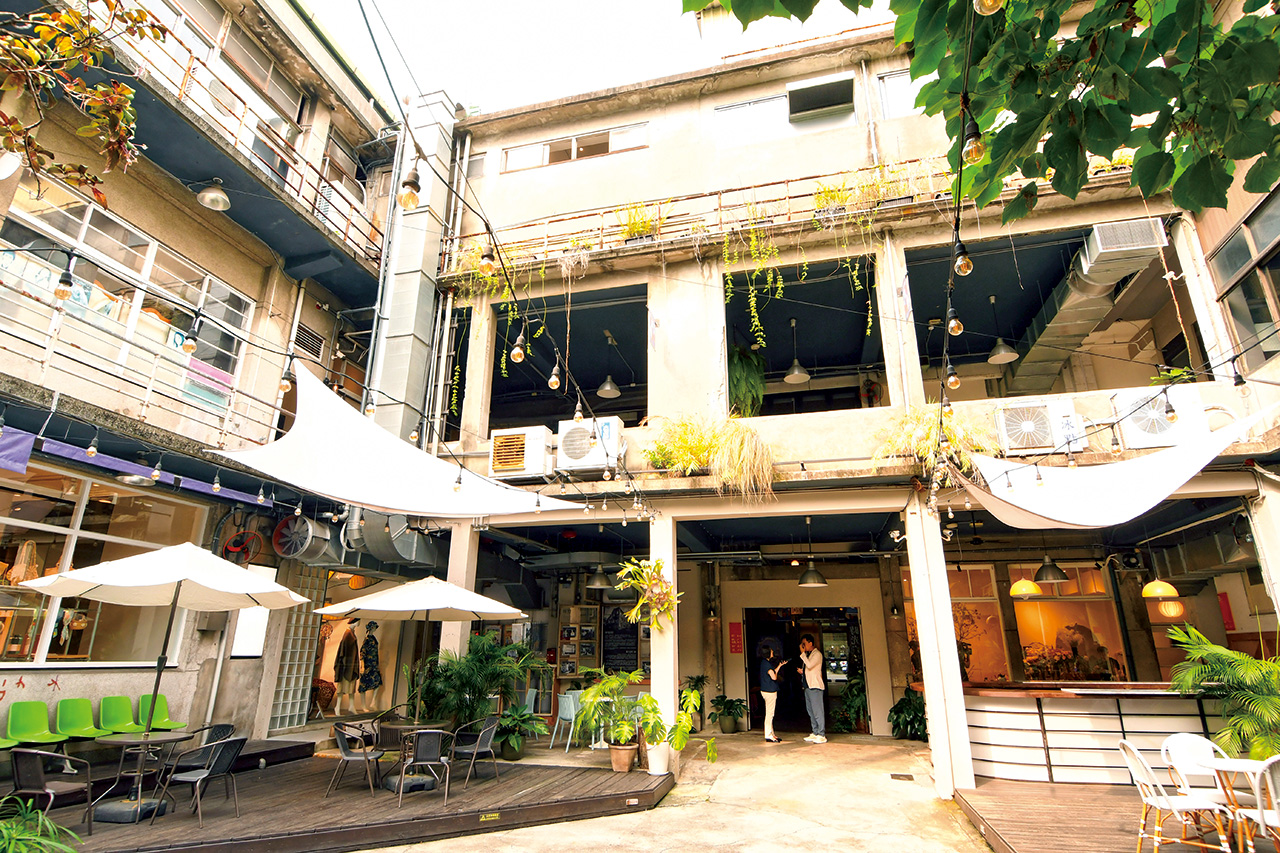 「富興工廠1962」原為化妝品工廠，至今仍保留原格局。