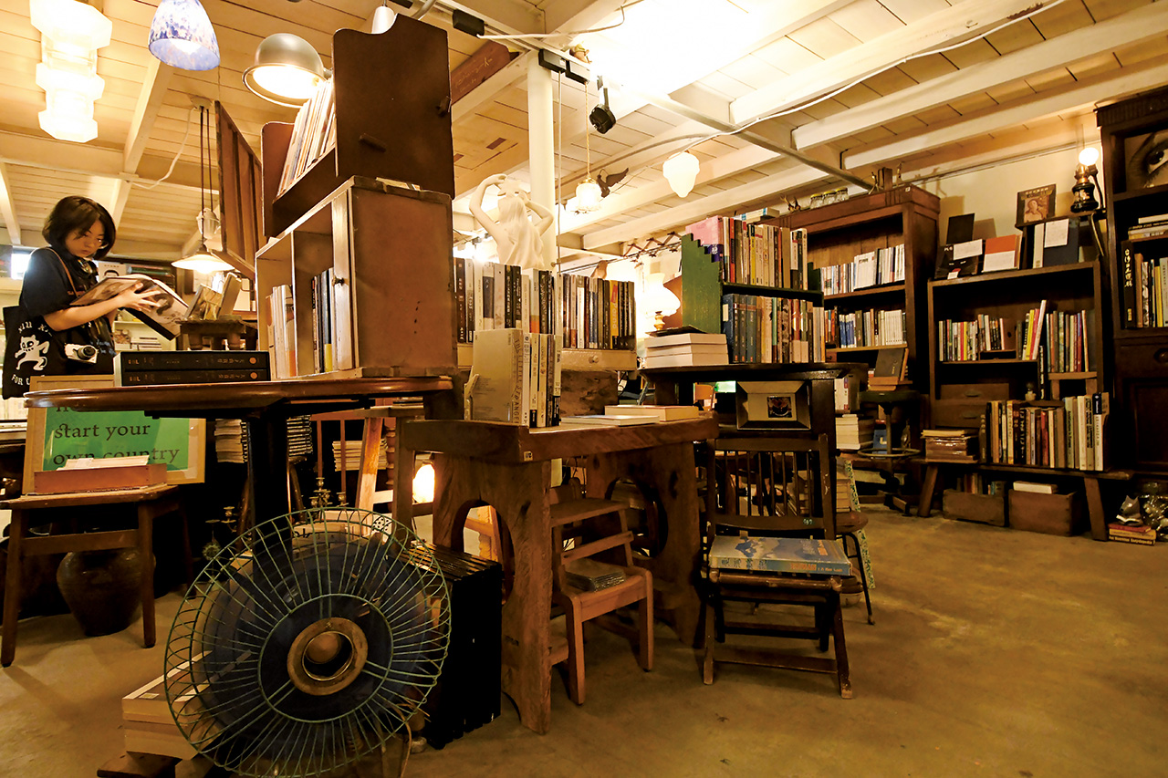三樓「給孤獨者書店」。