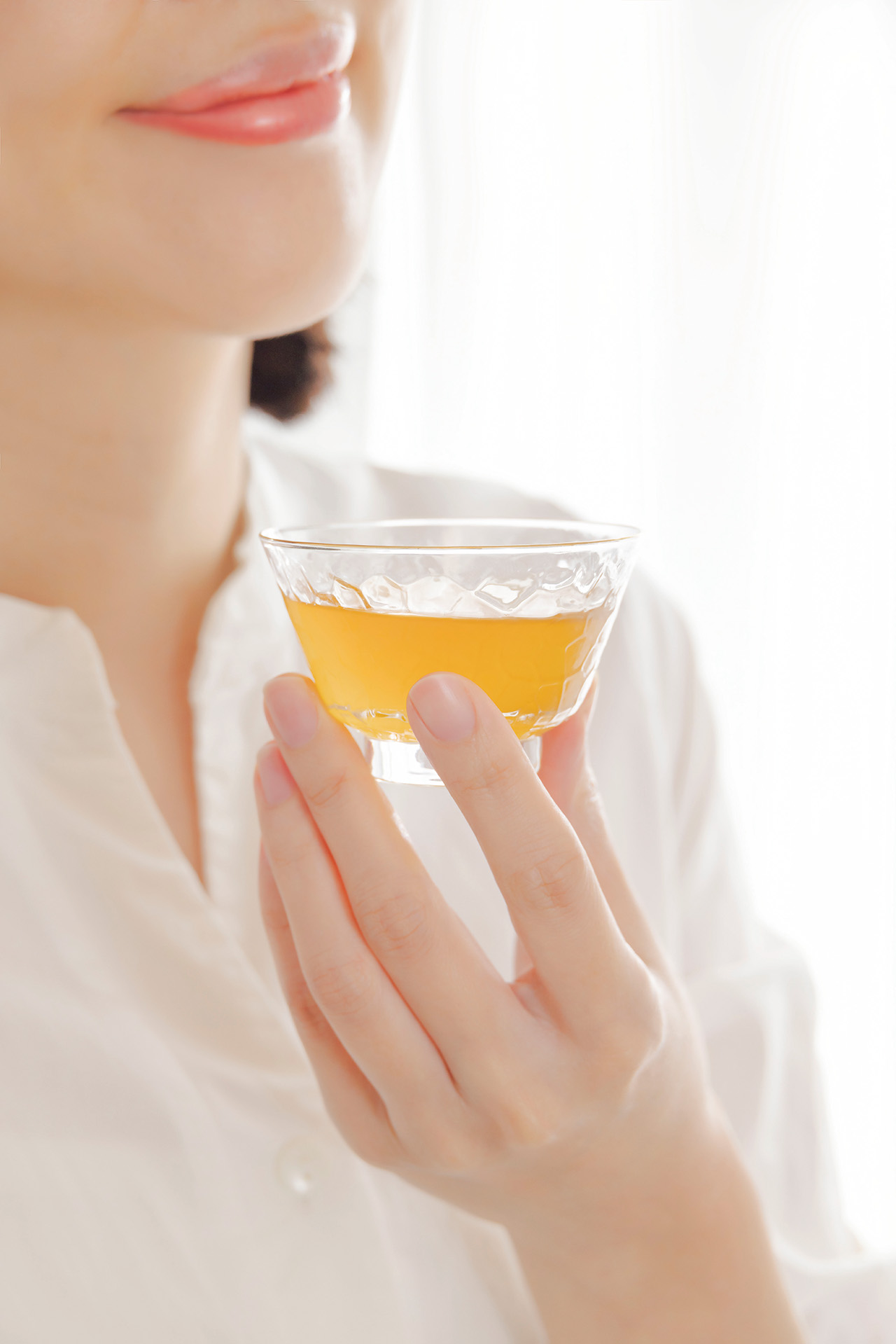 滴雞精是現代人養生保健的重要飲品。芳茲提供