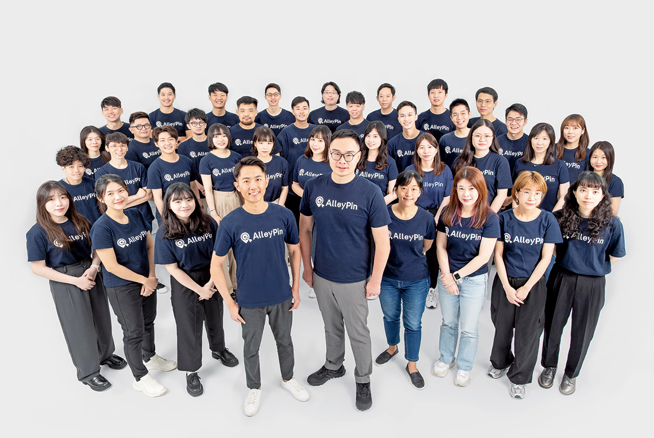 AlleyPin翔評互動團隊合照。AlleyPin提供