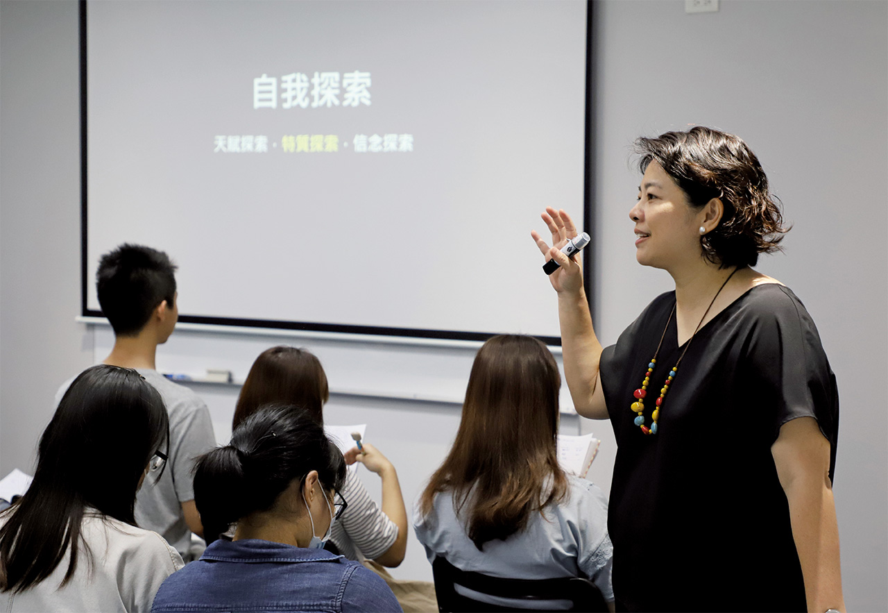 賴婷婷做過的新創輔導、組織重整、企業診斷專案超過200件。賴婷婷提供