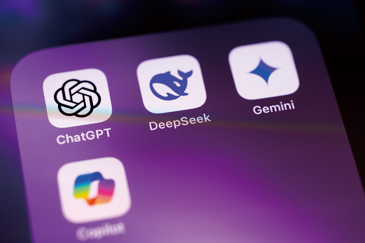 當高階GPU供應受限時，中國的DeepSeek推出「以軟制硬」的策略。Adobe Stock