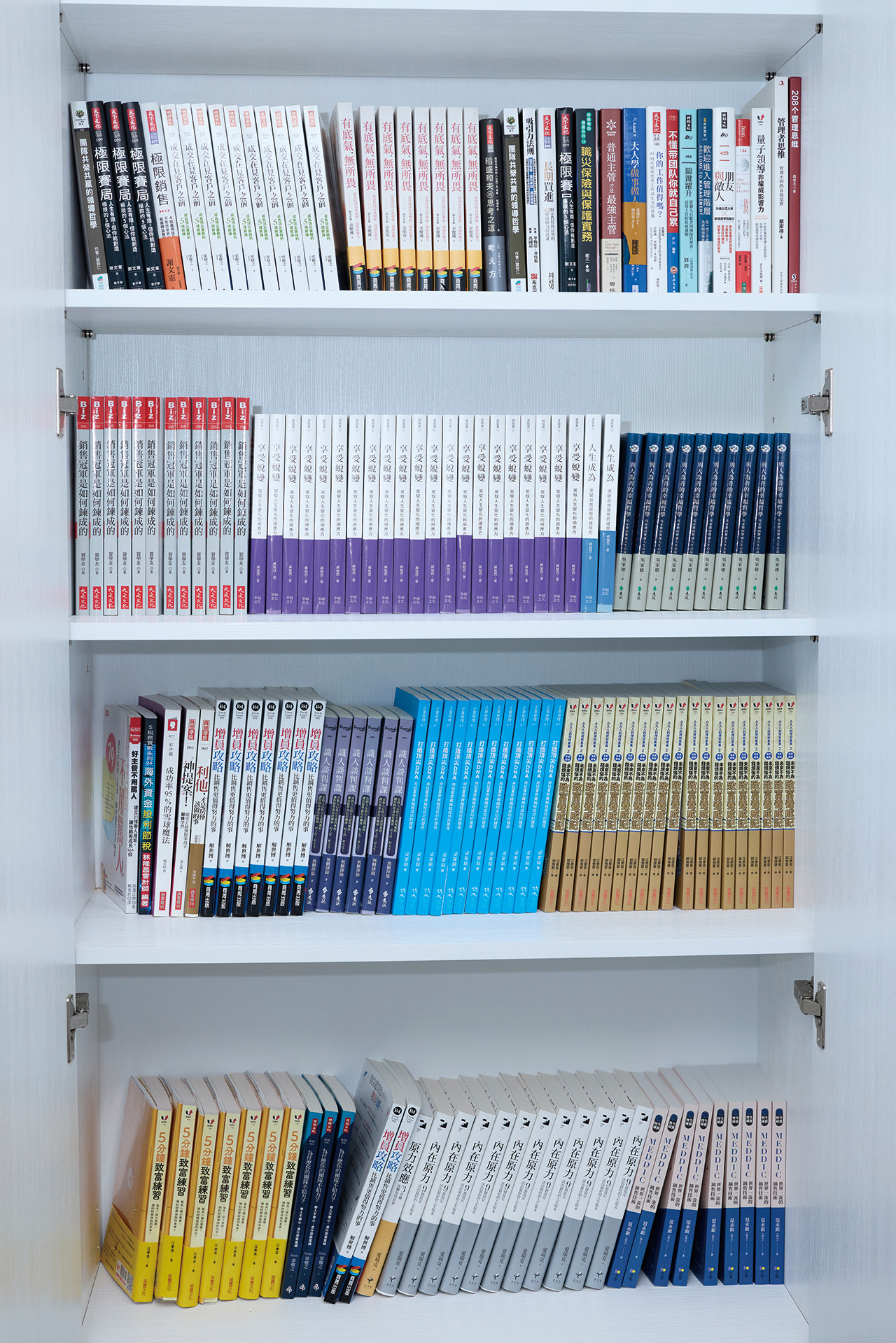林家榛喜歡學習，也經常買書送人，透過學習讓她更懂得怎麼帶團隊。葉俊宏攝影