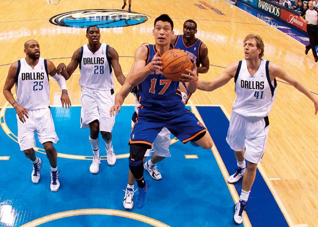 林来疯（Linsanity）被《时代》杂志评为年度全球百大最有影响力人物的榜首。Getty Images